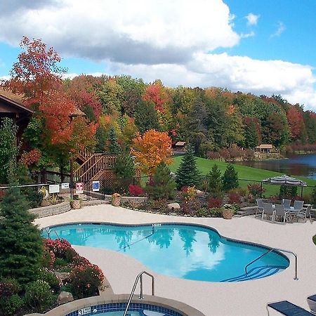 The Biggest Loser Resort Niagara Java Center Exterior photo