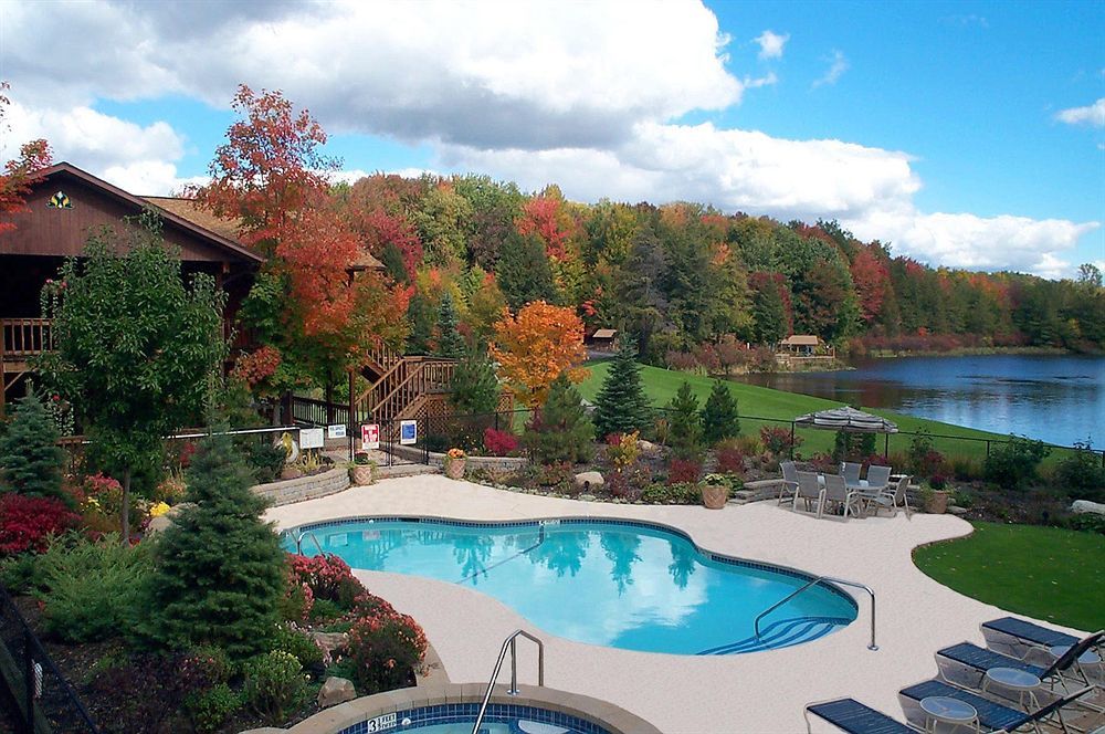 The Biggest Loser Resort Niagara Java Center Exterior photo
